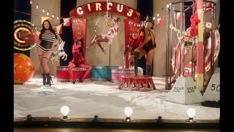 Jessica drake vicki đuổi theo anikka albrite rượu mạnh aniston angela trắng khiêu dâm