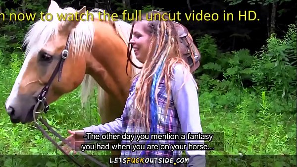 Let'_s Fuck Outside - Dilettanti scopano all'aperto in luoghi molto pubblici