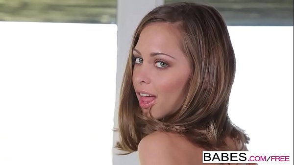 Babes.com - Garden View starring Kris Slater and Riley Reid clip