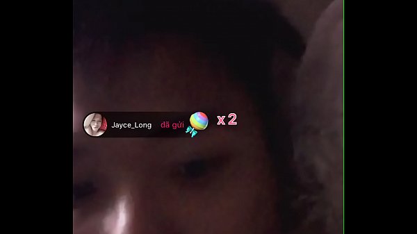 Hotboy Blued khoe ảnh riêng tư Live sex