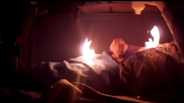 Hãy thắp lên một ngọn lửa! - Tôi tự thiêu để thoát khỏi OMFG!