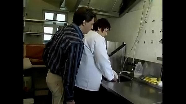 BBW người Đức trưởng thành fuck trong nhà bếp