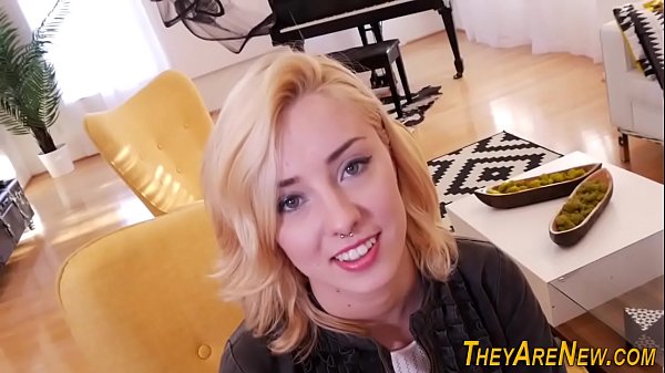 色情青少年第一次