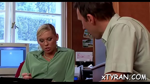 Luscious sweetheart gets fucked