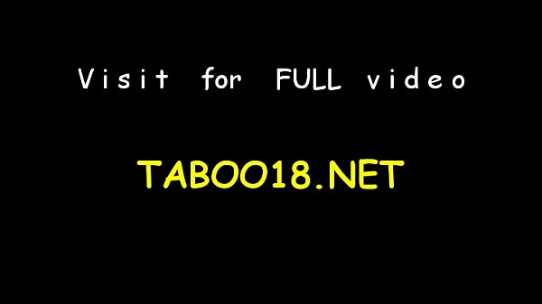 Prurient young Elizabeth Bentley adores playing with her clit