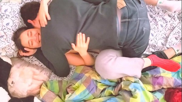 Tình dục nghiệp dư và lãng mạn. Cô gái tóc đỏ nóng bỏng và quyến rũ rất nóng bỏng!