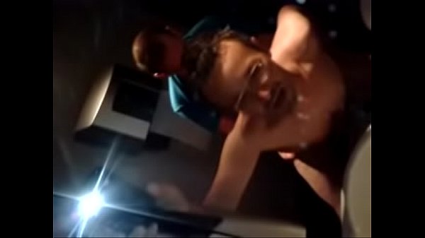 XLOPE - Accro à la bite et au sperme - Je me fais baiser dans la merde à mon travail - partie 2