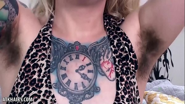 Come sniff Felicia Fisher'_s amazing bush