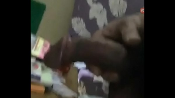 Phô diễn những đường cong lớn xuất tinh trên blued