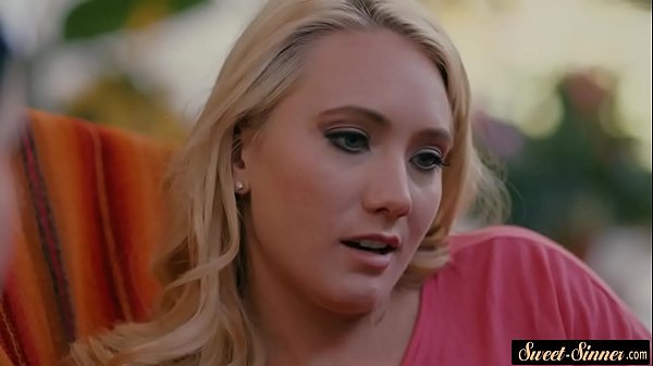 Zierliches Fantasy-Babe wird durchbohrt