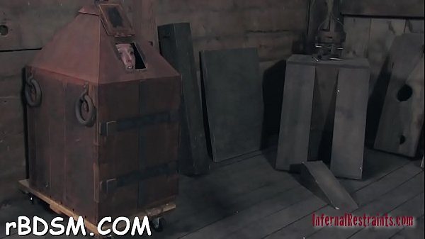 免费移动奴役色情