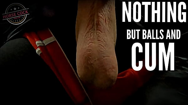 Große Eier hüpfen von einem riesigen Schwanz. Bisexueller Solo-Stripper mit heißem, nassem Cumshot und Spermaspiel aus der POV. Großer weißer Schwanz in Nahaufnahme