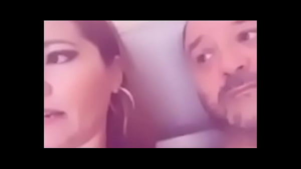 He masturbates in his bed with Torbe