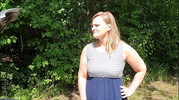 Taken advantage of when the car breaks down!!! Suddenly he fucks me without a condom!