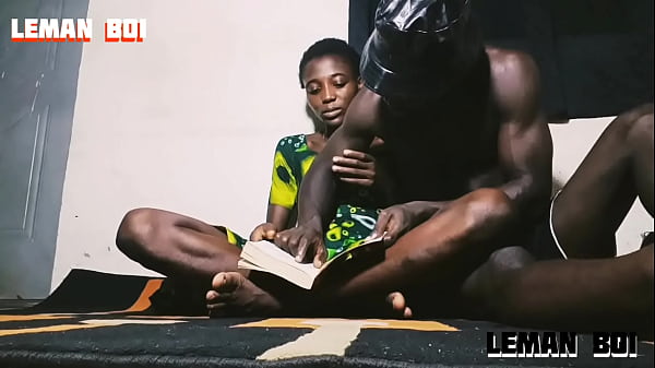 Sweet Teen Girl si diverte in real_amateur