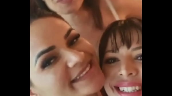 Pamela pantera balla il funk con marcela branquinha e luna oliveira... attrici porno ed escort di lusso