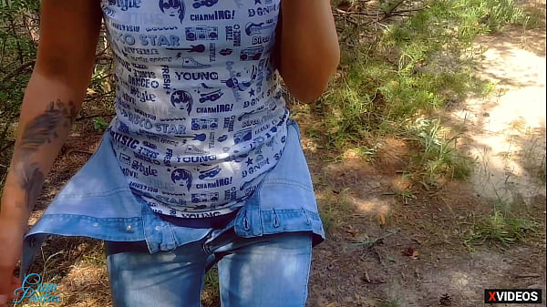 Ich habe einen fremden Mann gebeten, in mein Höschen zu spritzen