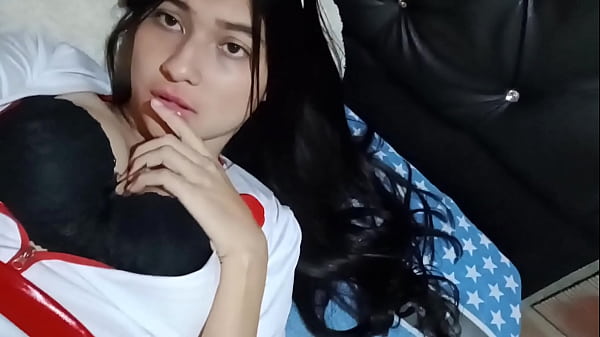 UNIVERSITARIA SE MASTURBA CON UN FANS DE MEXICO QUIERES VER LA SEGUNDA PARTE CARI&Ntilde_O ? (CASERO REAL)