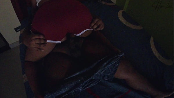 Bellissime modelle adolescenti dal culo grosso