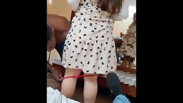 After being a bitch in conversations, I ended up going to find this naughty girl and the end, you already know, big and thick cock inside the married woman in front of the cuckold