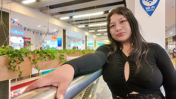 I found Valentina at the shopping center