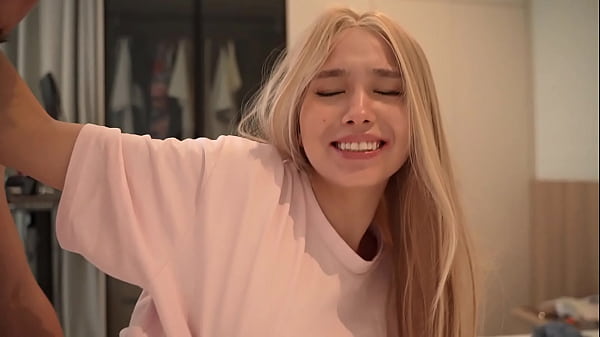 Watch wild blonde Teen Video