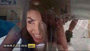 BRAZZERS - Jasmine Sherni Enjoys A Hot Threesome With Couple Violet Myers &amp_ Dwayne
