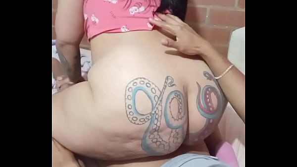 Big ass gape Sexo con mi hermanastro.Hanzzell Guerrero