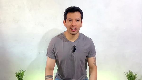 Giovani soldati dotati si penetrano a vicenda senza sella durante il servizio militare! storia sessuale