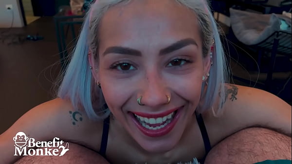 BENEFIT MONKEY: Veronica Leal zeigt sich in einem winzigen Tanga &ndash_ Sehen Sie sich die ganze Szene an!