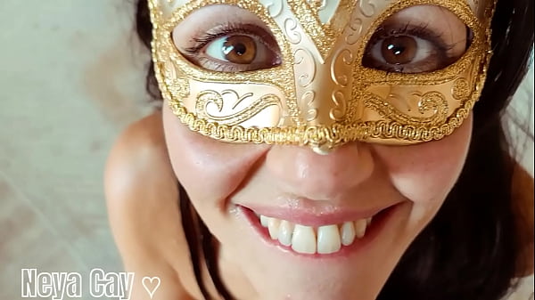 Il più incredibile pompino e gioco con il prepuzio PARTE 2 - Sborrata in faccia alla ragazza latina MILF *Neya Cay* POV