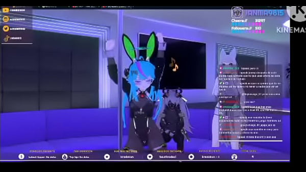 Drunk vtuber dances tube on stream