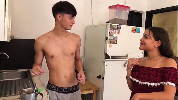 XXX VIDEOS IN SPANISH MY 18 YEAR OLD BRUNETTE NEIGHBOR Tilde_OS SCHOOLGIRL WAS CALLING ME TO PLACE CHOCOLATE IN HER BRUNETTE VAGINA