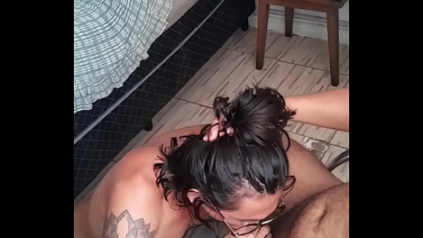 Travesti traviesa disfrutando chupando mi polla, bruna fox