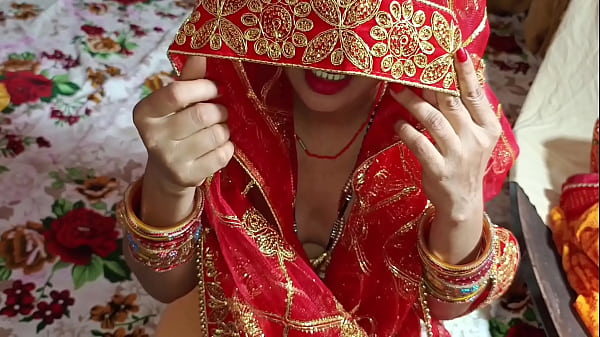 Desi ha sposato Bhabhi Karwa Chauth Puja con audio hindi dever chiaro