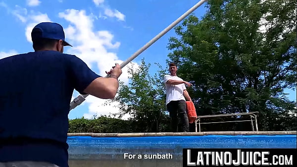 LatinoJuice.com - Liam Cox &amp_ Luke Ryder - Il muscoloso Luke Ryder divorato dalla bocca bramosa di Liam Cox