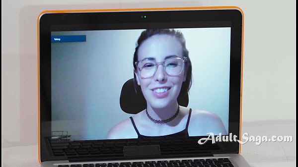 Giving girlfriend orgasm by proxy | Jenna Sativa,Spencer Bradley