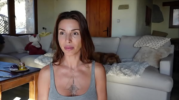 Mẹo hẹn hò & tán tỉnh với nhà giáo dục tình dục Roxy Fox